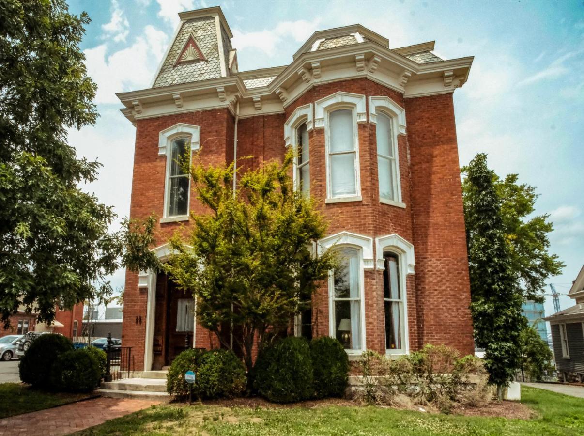 Willa Henrie House I Luxury 4Br Downtown Historic Gem With Library & Patio Nashville Zewnętrze zdjęcie